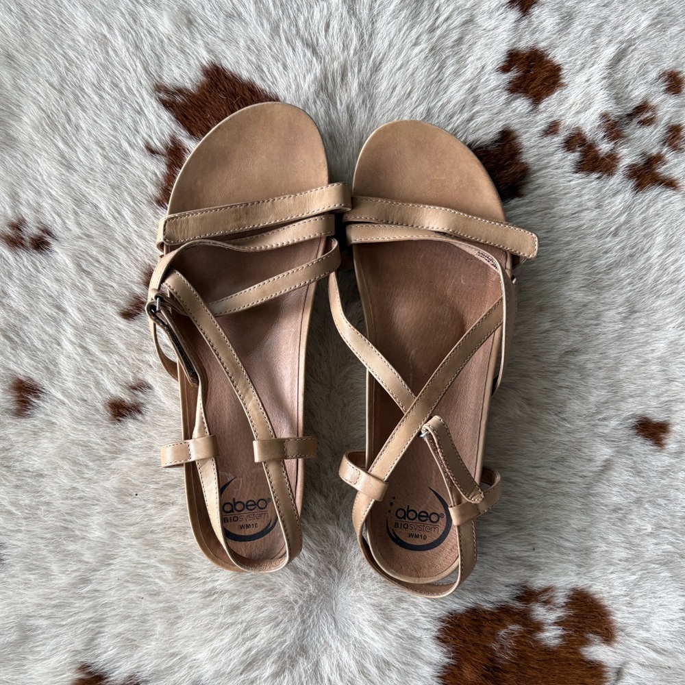 Abeo Women's Leather Tan Strappy Sandals